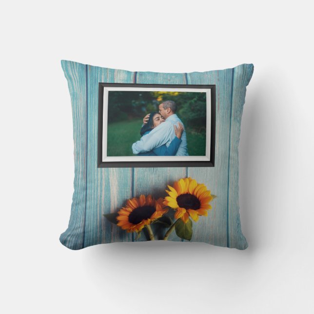 Chic Prints: Trending Throw Pillow Designs Kissen (Vorderseite)
