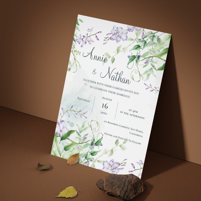 Chic Purple Flowers Grüne Blätter Blumenzehen Einladung (Chic Purple Flowers Green Leaves Floral Wedding Invitation)