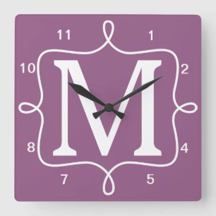 Chic Purple Monogram Quadratische Wanduhr