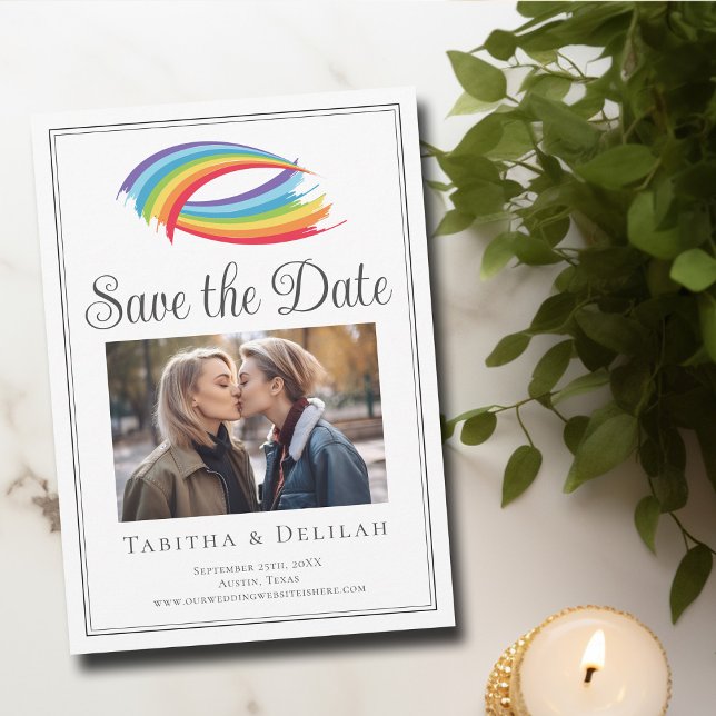 Chic Rainbow Wave LGBT Couple Foto Save The Date (Von Creator hochgeladen)