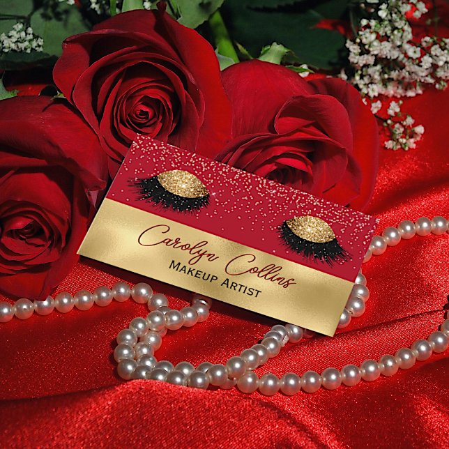 Chic Red and Gold Makeuyes Business Card Visitenkarte (Von Creator hochgeladen)