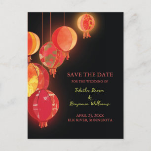 Chic Red Lanterns Wedding Save the Date Ankündigungspostkarte