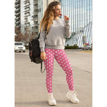 Chic Retro Fashion Pink White Polka Dots Muster Leggings<br><div class="desc">Benutzerdefiniert, Retro, cool, niedlich, chic, stilvoll, trendig, atemberaubend, von Hand genäht, weiße Polka Punkte auf dunkelrosa Mustern Frauen in voller Länge Reise-Sport Yoga-Fitnessraum mit Leggings-Hosen, die sich für Ihren Körper ausdehnt, Umarmungen an allen richtigen Stellen, prallt nach dem Waschen zurück und verliert nicht ihre Form bei wiederholtem Verschleiß. Macht ein...</div>