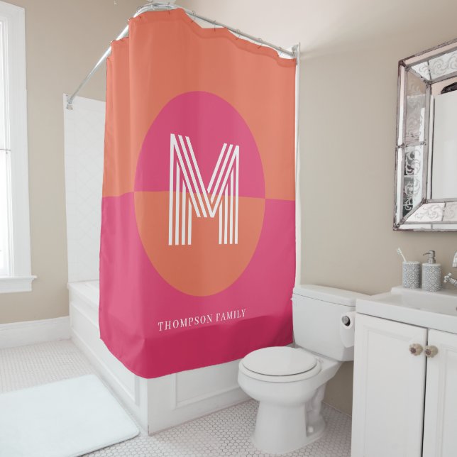 Chic Retro Orange Pink Geometric Modern Monogram Duschvorhang (Beispiel)