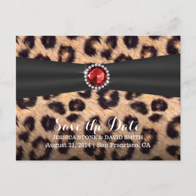 Chic Ruby Gemstone Leopard Print Save the Date Ankündigungspostkarte (Vorderseite)