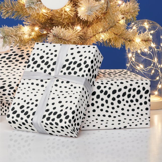 Chic Schwarz-weiß Cheetah Printmuster Monogramm Geschenkpapier (Feiertage)