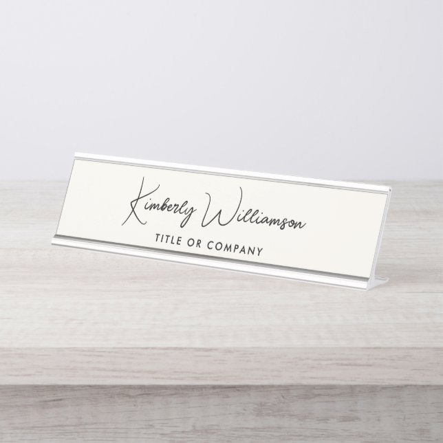 Chic Script Beruflich Cream Schreibtischnamensplakette (Vorderseite )