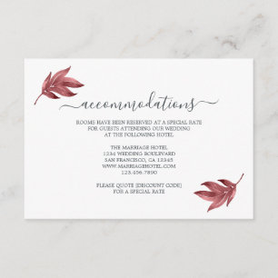 Chic Script Burgundy Leaf Hochzeitsinformationen Begleitkarte