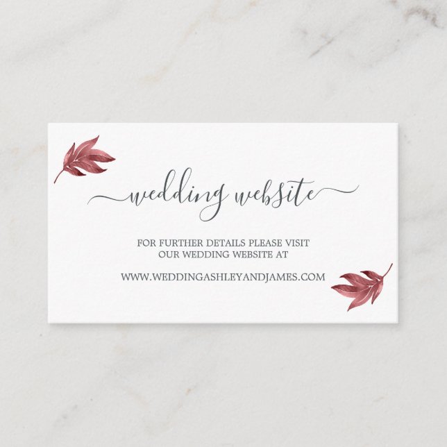 Chic Script Burgundy Leaf Wedding Website Begleitkarte (Vorderseite)