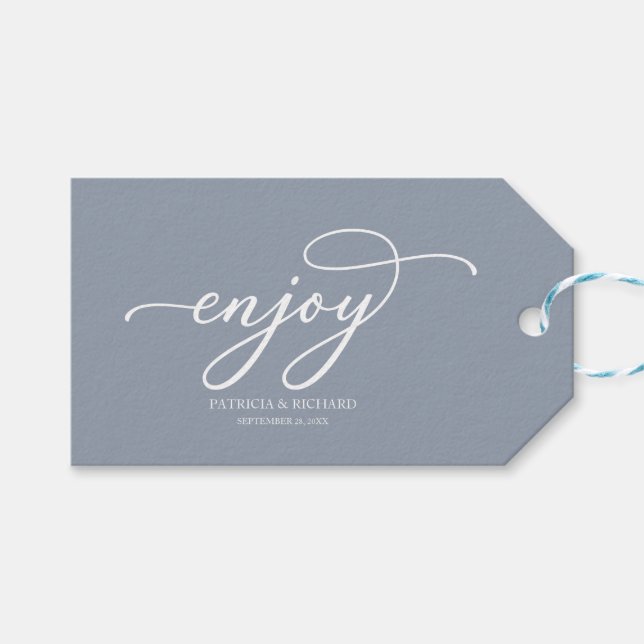 Chic Script Dusty Blue Wedding Geschenkanhänger (Vorderseite (Horizontal))