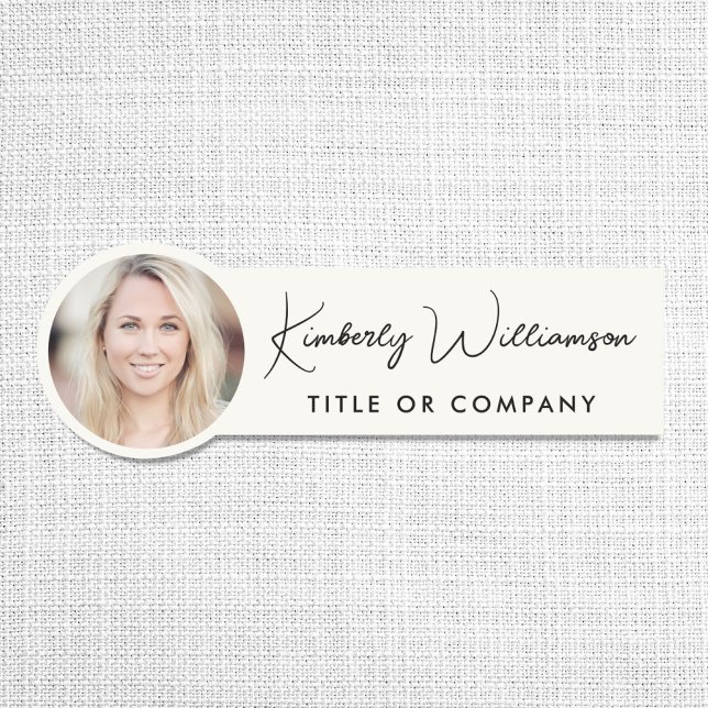 Chic Script Professional Cream Foto Namensschild (Chic Script Professional Cream Photo Name Tag)