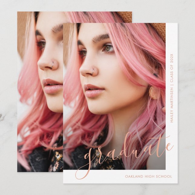 Chic Script Two Foto Abschluss Einladung (Vorne/Hinten)