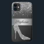 Chic Silver Glitzer Diamond High Heel Shoe Name Case-Mate iPhone Hülle<br><div class="desc">Schützen Sie Ihr Handy stilvoll mit diesem schicken Glitzer und Glam-Handy Gehäuse. Dieses elegante Design-Template verfügt über einen hochhackigen Schuh aus weißen Diamanten auf einem schwarzen Hintergrund. Oben ist ein Streifen silberner metallischer Textur mit Ihrem Namen zu personalisieren durch eine Sprinklerei von silbernen Glitzer und funkelnd Diamanten. Macht ein einzigartiges...</div>