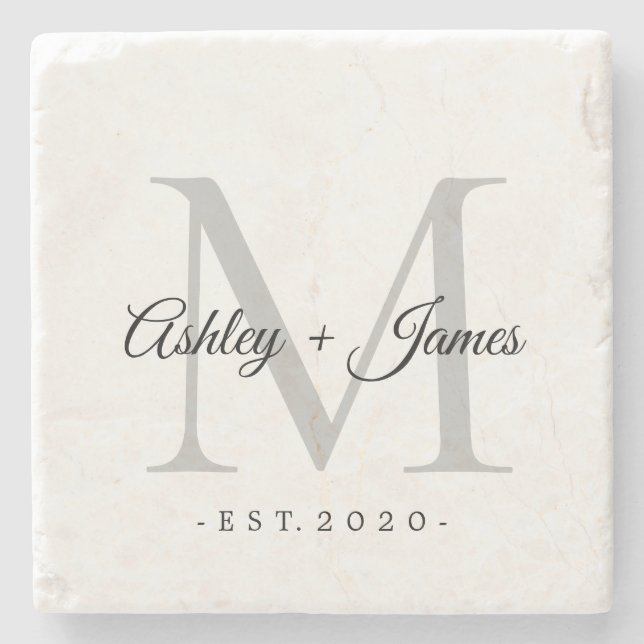 Chic Silver Monogram Script-Namen Hochzeitdatum Steinuntersetzer (Vorderseite)