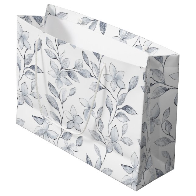 Chic Silver White Floral Wedding Große Geschenktüte (Vorderseite Schrägansicht)