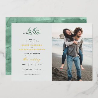 Chic Simple Blue & Green Branch Wedding Foto Folieneinladung