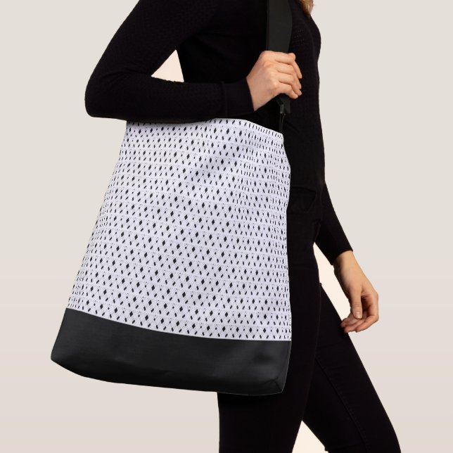 Chic Stylish Modern White Black Geometric Muster Tragetaschen Mit Langen Trägern (Von Nahem)