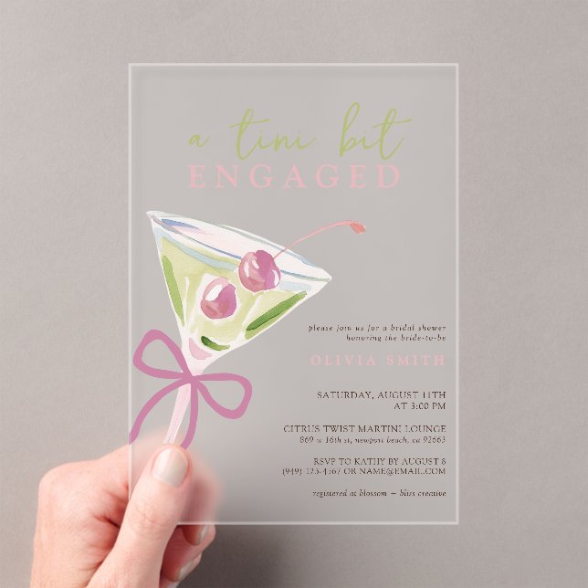 Chic Tini Bit Engaged Martini Bridal Shower Acryleinladungen (Insitu (Handheld))