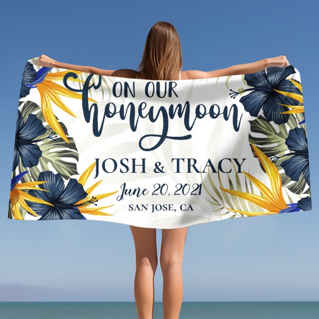 Chic Tropical Personalisiert Wedding Flitterwochen Strandtuch (Chic Tropical Personalized Wedding Honeymoon Beach Towel)