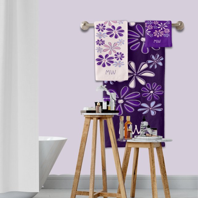Chic Violet Pink Indigo Blume Doodle initialisiert Badhandtuch Set (Chic Violet Pink Indigo Flower Doodle Initialed Bath Towel Set)