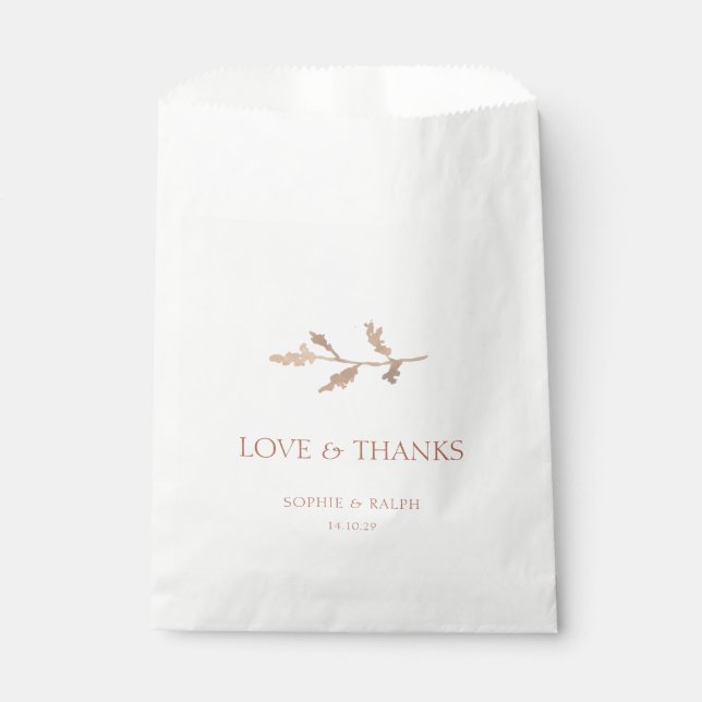 Chic Watercolor Foliage Couple Wedding Geschenktütchen (Vorderseite)