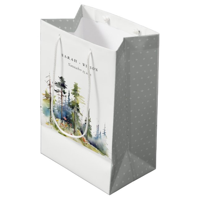 Chic Watercolor Pine Forest Landschaft Hochzeit Mittlere Geschenktüte (Vorderseite Schrägansicht)