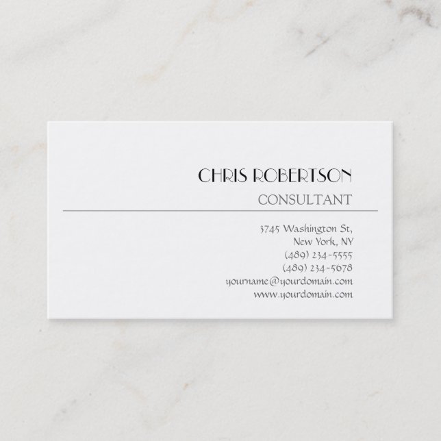 Chic White Background Modern Business Card Visitenkarte (Vorderseite)