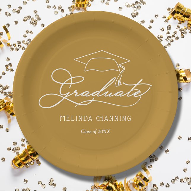Chic White Script Grad Cap Gold Abschluss Pappteller (White script grad cap on gold personalized graduation party paper plates, napkins in our store)