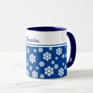Chic White Snowflakes Nordic Pattern auf Navy Blue Tasse