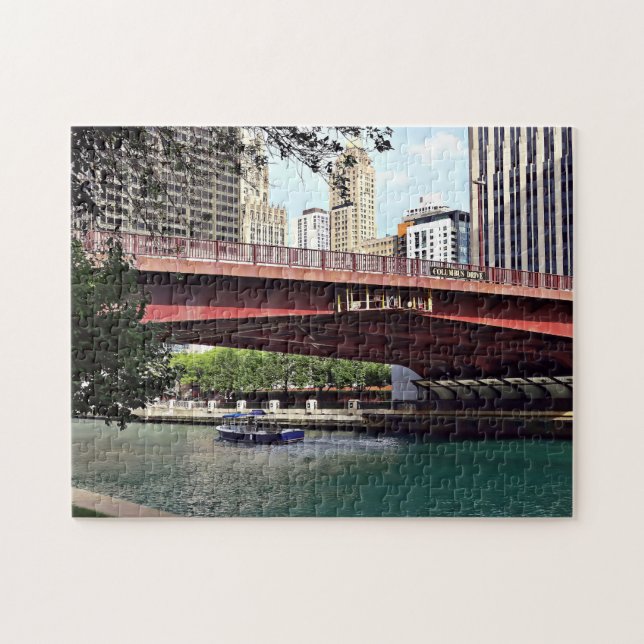 Chicago IL - Wassertaxi unter Columbus Dr. Bridge Puzzle (Horizontal)