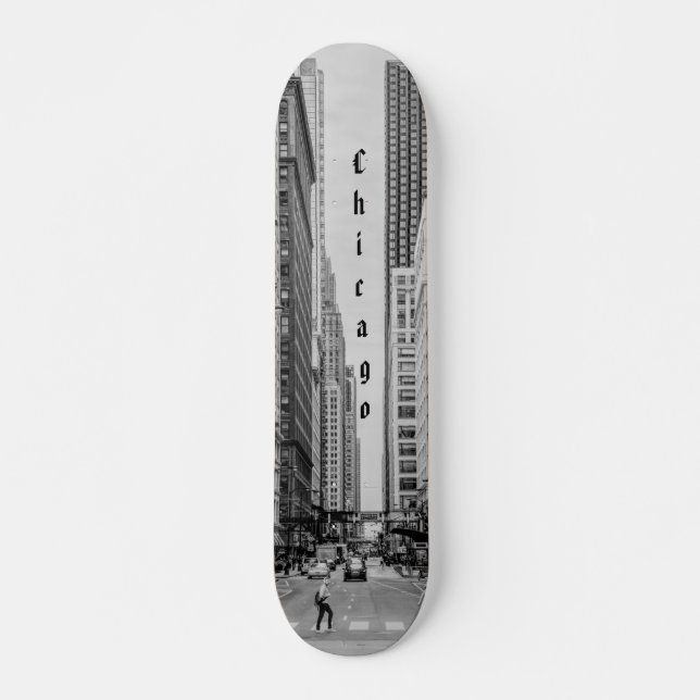 Chicago Madison Street Grayscale Skateboard (Vorne)