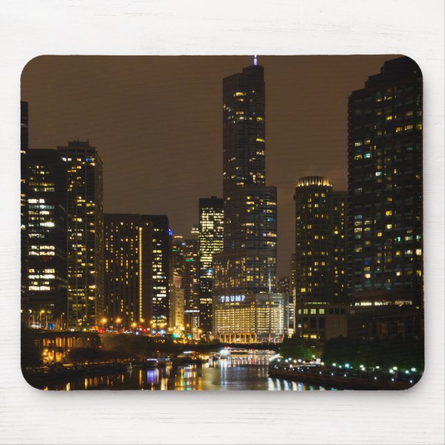 Chicago River Night Storm Mousepad (Vorne)