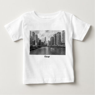 Chicago River und Trump Tower Grayscale Baby Shirt