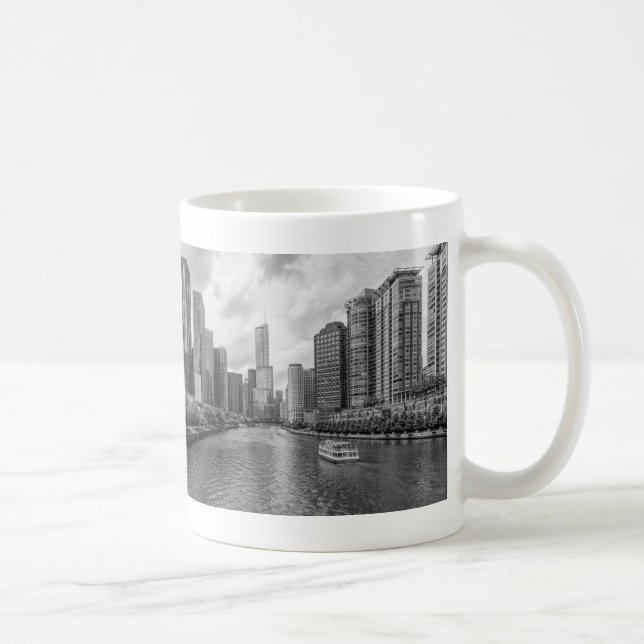 Chicago River und Trump Tower Grayscale Coffee Tas Kaffeetasse (Rechts)