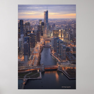 Chicago River und Trump Tower von oben Poster