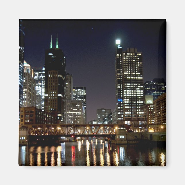 Chicago Skyline und Bridge bei Night Magnet (Vorne)