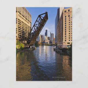 Chicago Skyline von der Kinzie St Bridge Postkarte