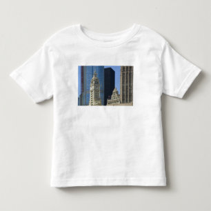 Chicago, Wrigley Gebäude mit Trump Hotel & Kleinkind T-shirt