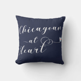 Chicagoan bei Heart Throw Cushion, Chicago Kissen