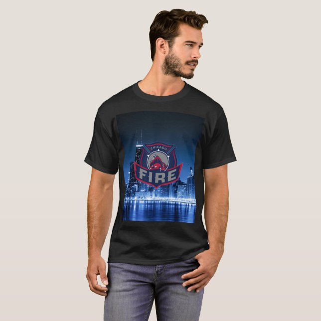 Chicagoer Feuer mit Skyline T-Shirt (Vorne ganz)