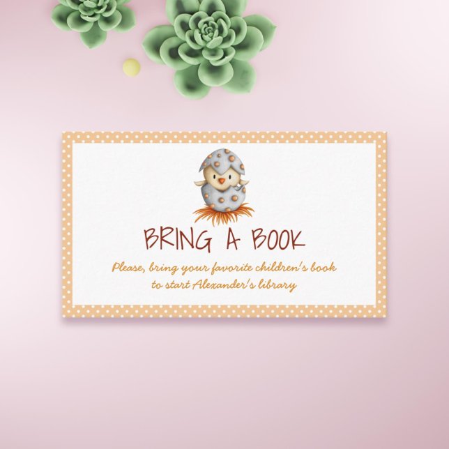 Chick Bird Neutral Bringen Sie ein Buch Baby Dusch Begleitkarte (Cute Bring a Book baby shower card with a bird hatching)
