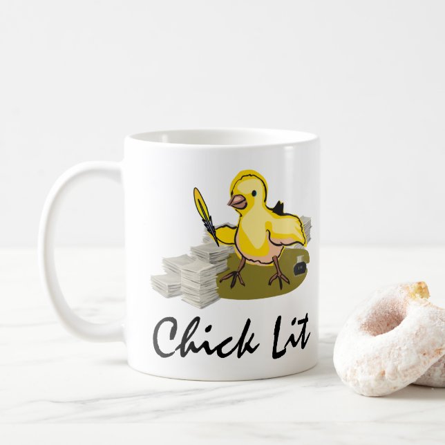 Chick Lit Writer with Paper and Feather Quill Kaffeetasse (Mit Donut)