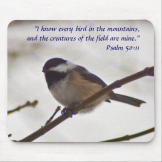 Chickadee auf einem Zweig Mousepad