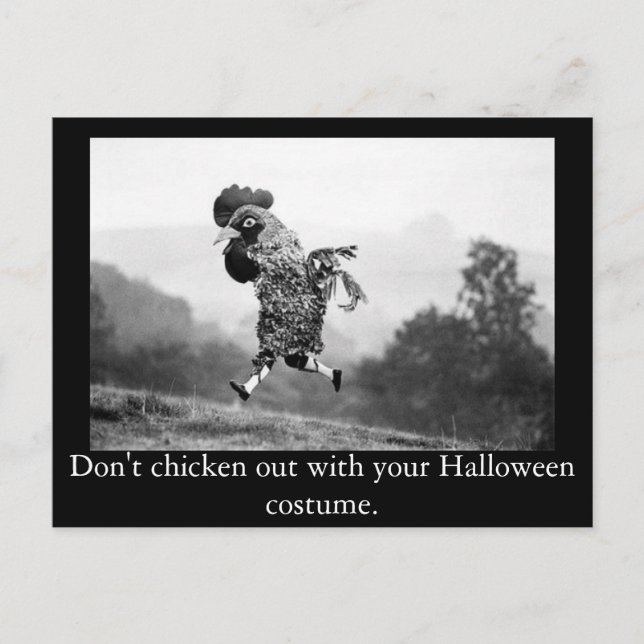 Chicken Out Halloween Postkarte (Vorderseite)