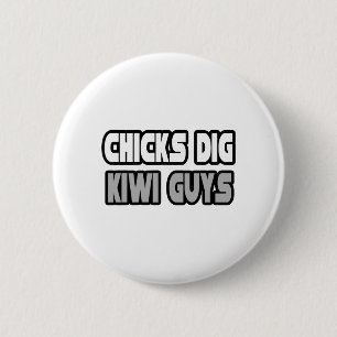 Chicks Dig Kiwi Typ Button