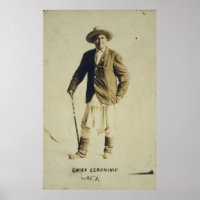 Chief Geronimo Stehend Portrait 1904