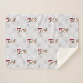 Chihuahua Chi Hund in Weihnachtsmannmütze Grau Sherpadecke