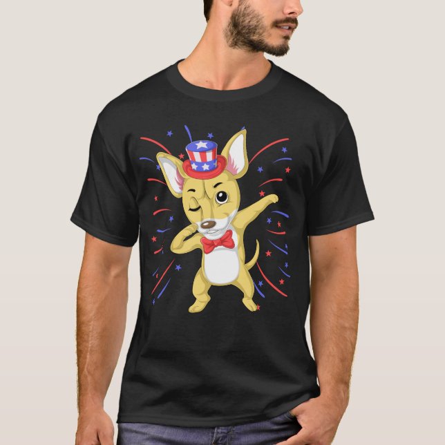 Chihuahua-Dabbing am 4. Juli T-Shirt (Vorderseite)