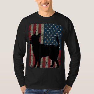 Chihuahua Dog Silhouette Vintage amerikanische Fla T-Shirt