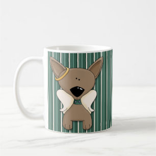 Chihuahua-Engel verfolgt Tasse